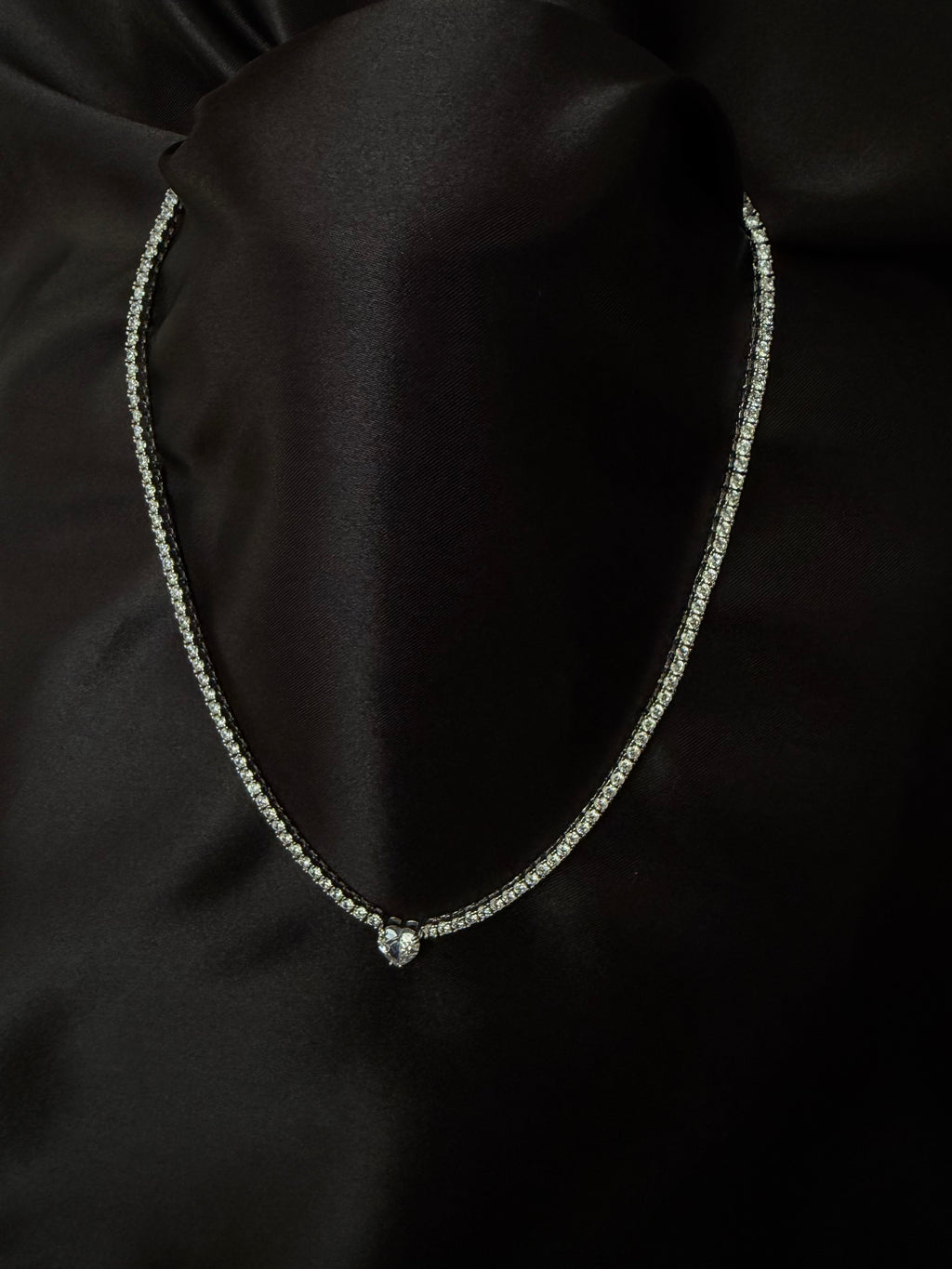 Amora Necklace