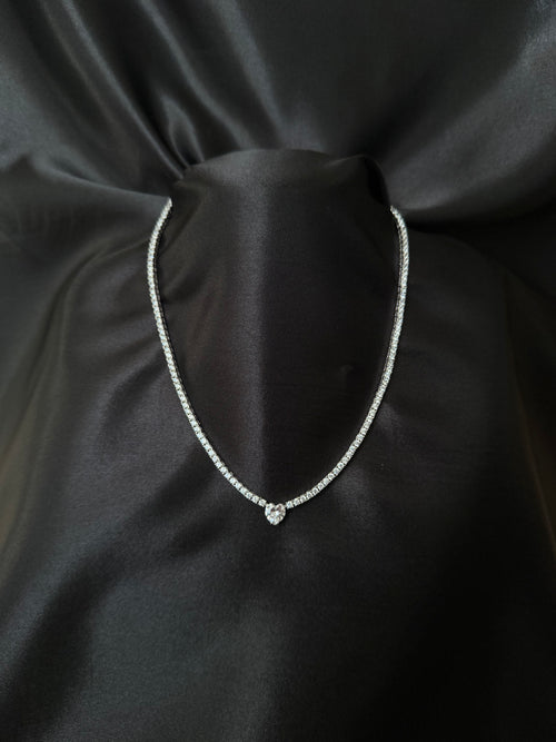 Amora Necklace